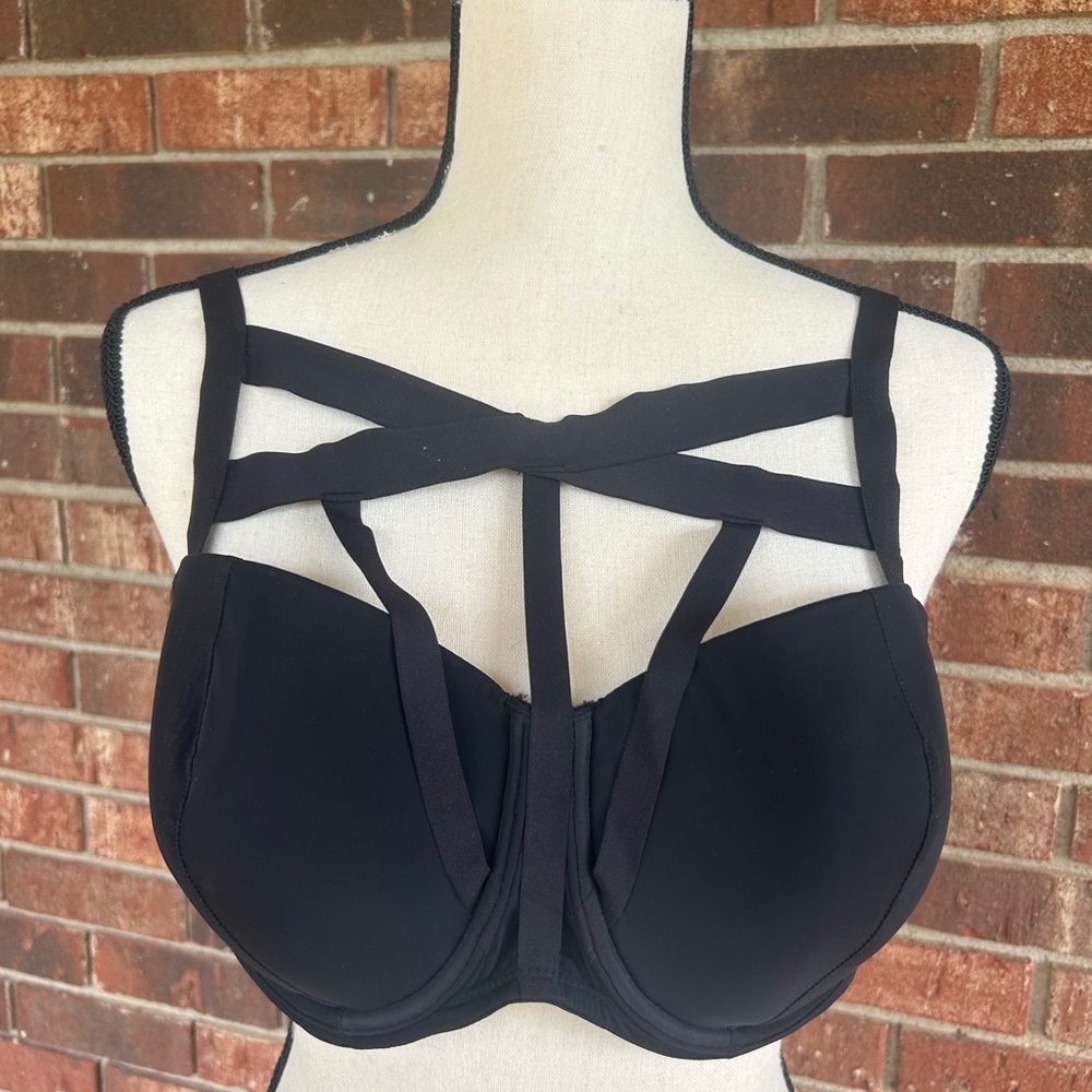 Adore Me Black Strappy Women's Bra